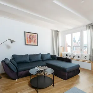  Apartment Eli Spacious With Old Town View, Parking & Ac