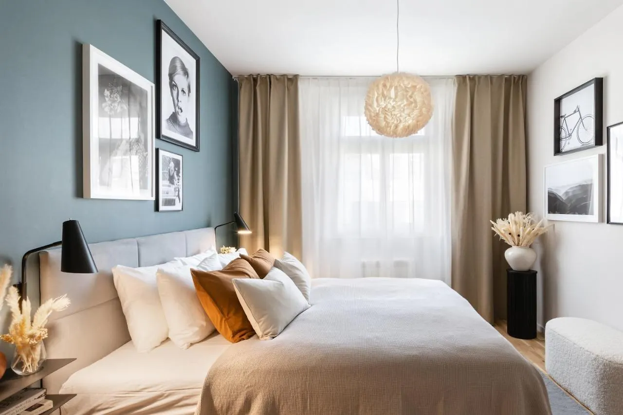 Turnkey I Republic Square Apartments Prag 0*,