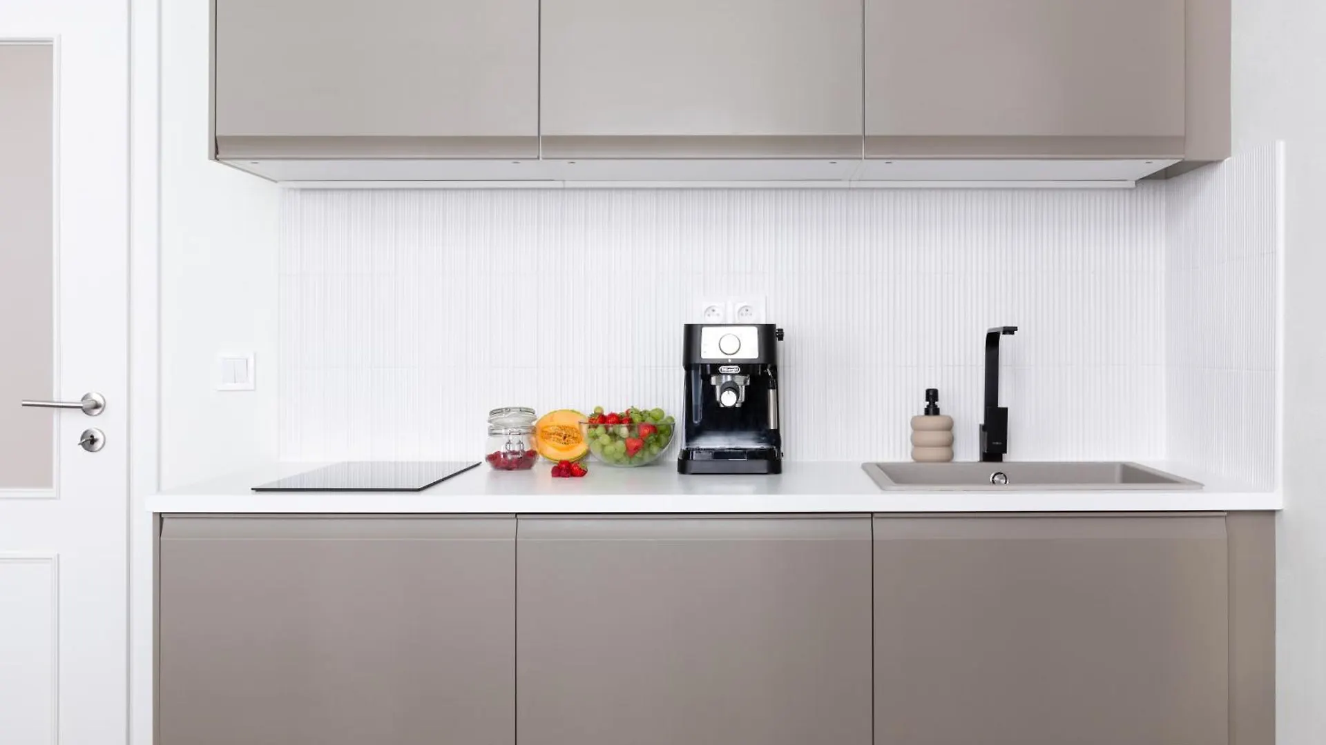 Turnkey I Republic Square Apartments Prag