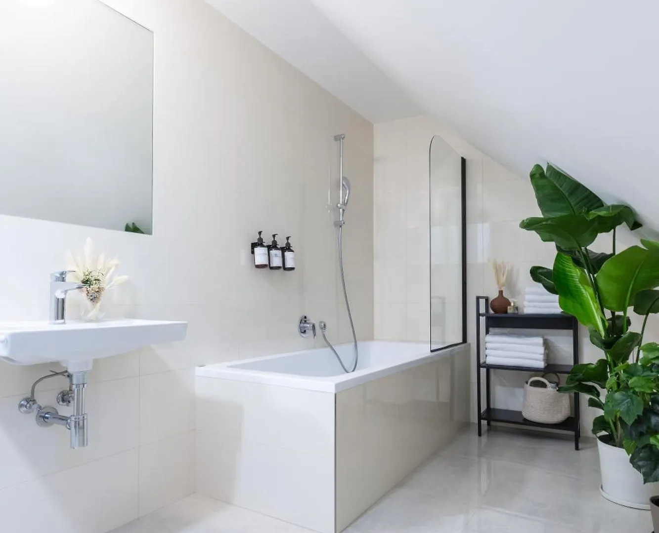 Turnkey I Republic Square Apartments Prague